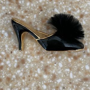 Vintage 90’s Kenneth Jay Lane Brooch Pin